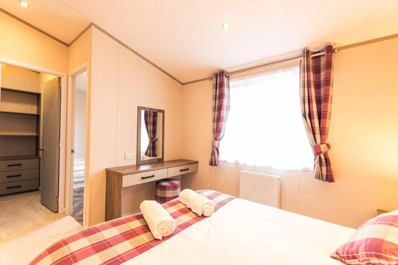 Bella Rose Lodge With Hot Tub Malton 0*,  United Kingdom