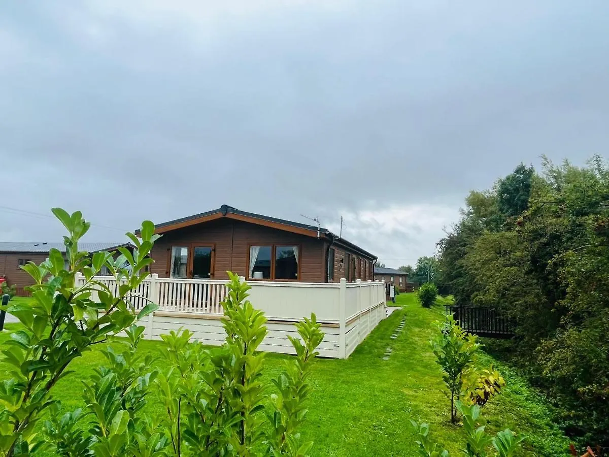 Bella Rose Lodge With Hot Tub Malton